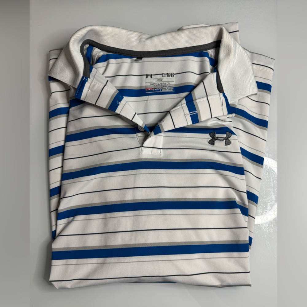 Men’s Under Armor Blue and White Stripped Polo. Size XL Tall, loose fit